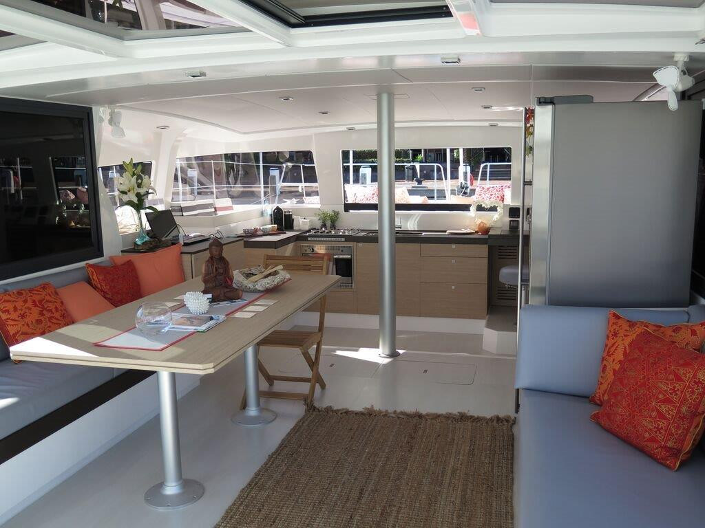 INVENTIVE Bareboat Charter in France