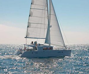 INDEFATIGABLE  Bareboat Charter in Mexico