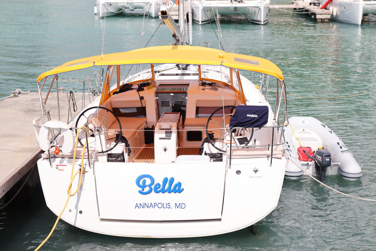 Bella Bareboat Charter in British Virgin Islands