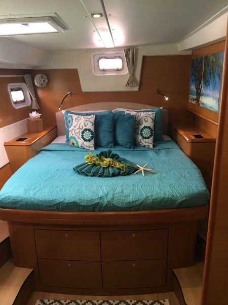 Azuria BVI Crewed Charters guest suite