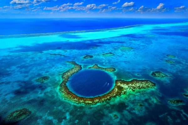 Great Blue Hole Belize in the Lighthouse Reef Atoll