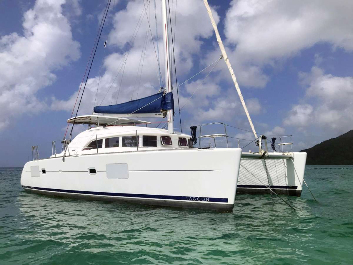 TIMAIAO 2 Crewed Charters in St. Lucia