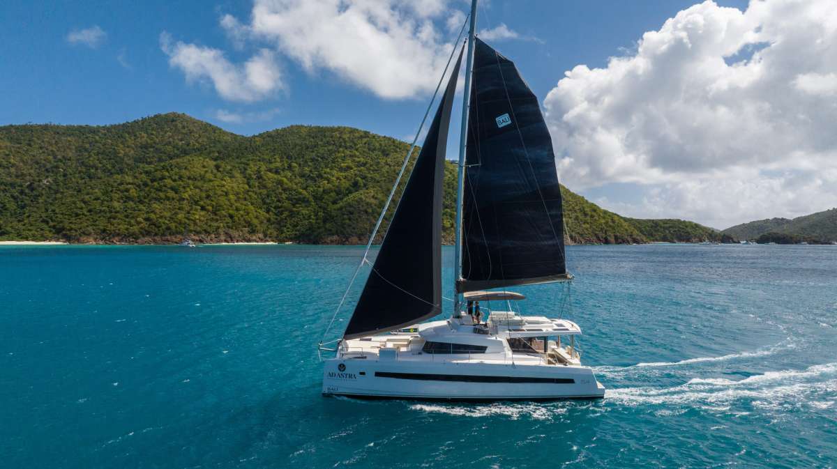 AD ASTRA 5.4 Crewed Charters in St. Vincent