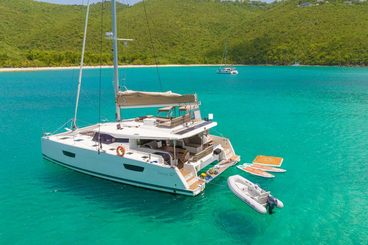 LUNA BLISS Crewed Charters in St. Vincent