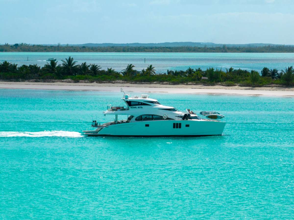 ROYAL RITA Crewed Charters in Bahamas - Nassau