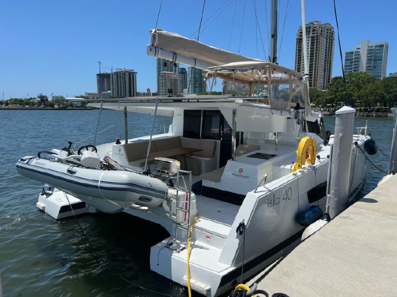 Second Wind Bareboat Charter in Florida