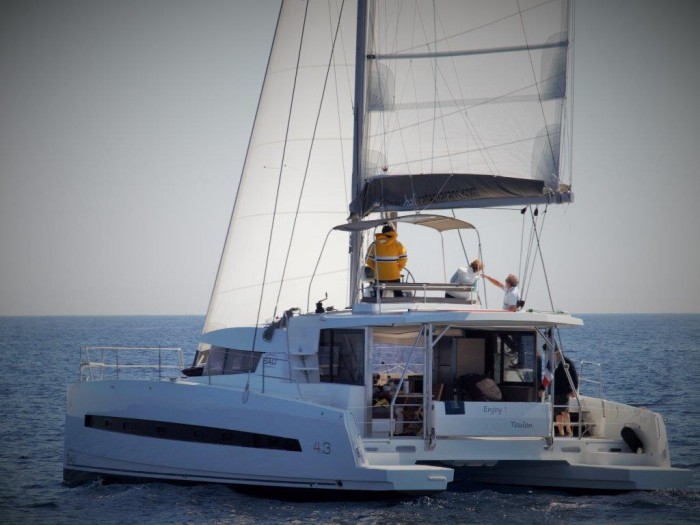 Bali 4.3 - 4 + 2 cab. CLASS Bareboat Charter in Italy