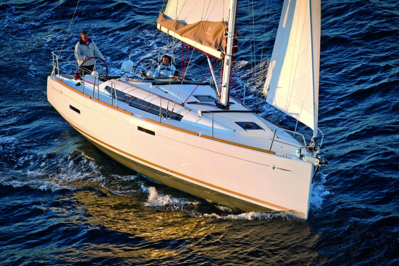 Sun Odyssey 389 ECONOMY Bareboat Charter in France