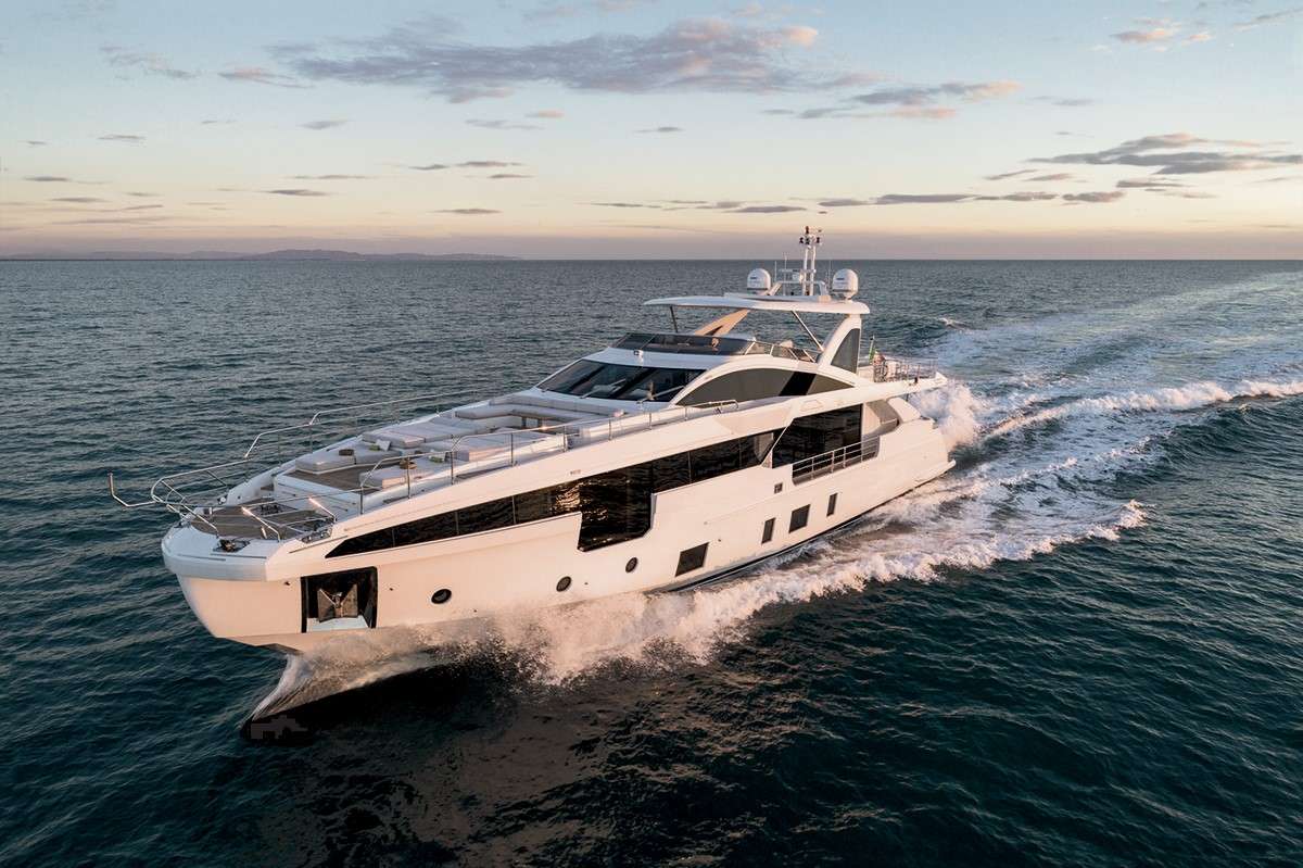 DOUBLE TROUBLE Superyacht Charters in Florida