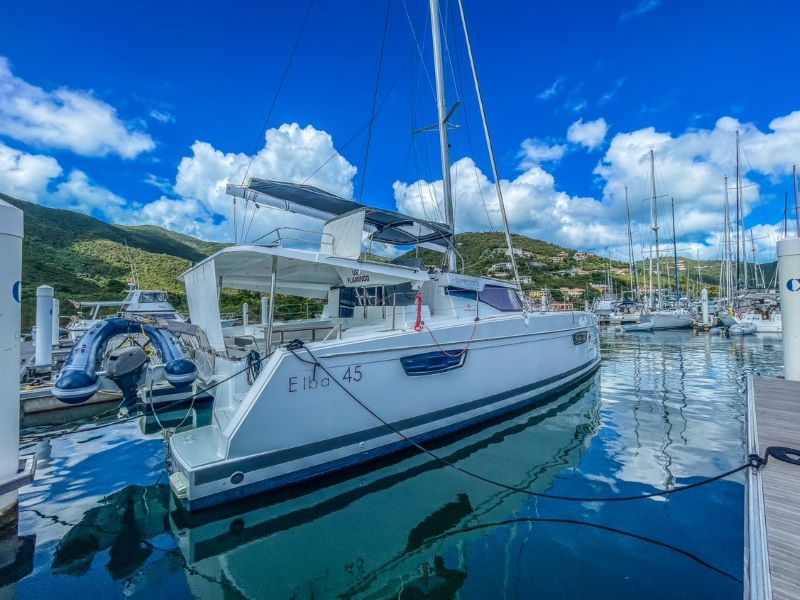 USS Flamingo Bareboat Charter in US Virgin Islands