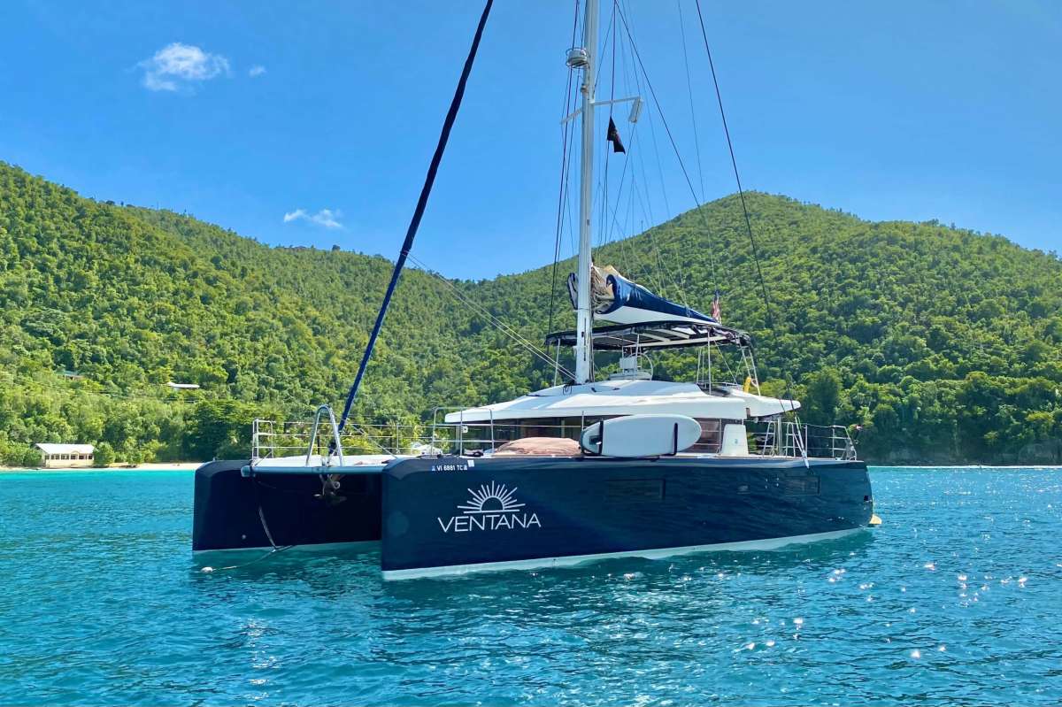 Ventana al Mar Crewed Charters in Belize