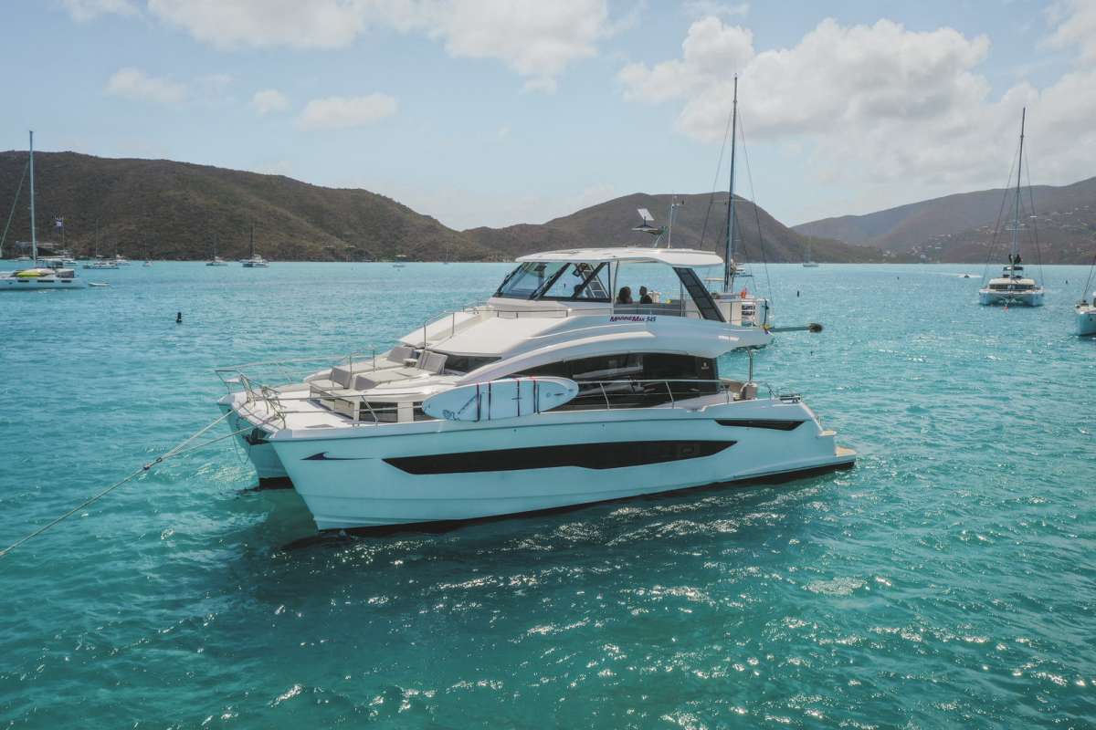 Grace Crewed Charters in British Virgin Islands