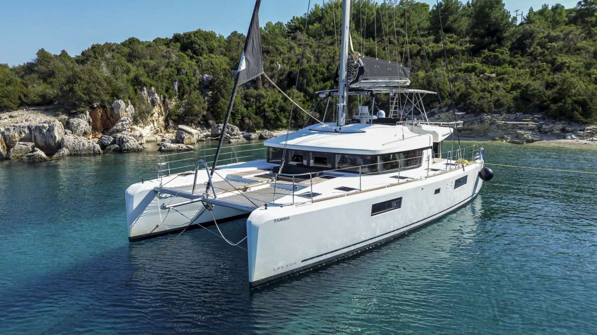 TAMIRO Crewed Charters in Greece