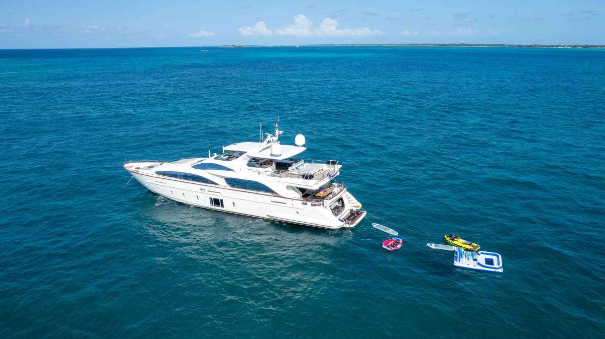 INSIEME Superyacht Charters in Bahamas - Nassau Superyachts