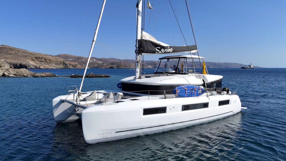 SPRING Crewed Charters in Greece