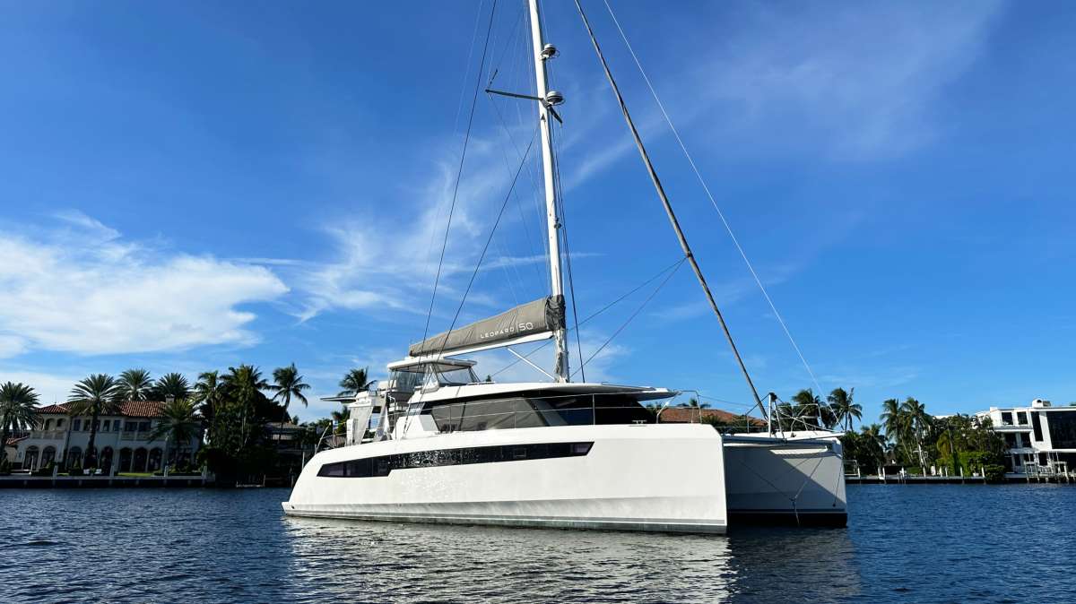 SOMMER Crewed Charters in US Virgin Islands