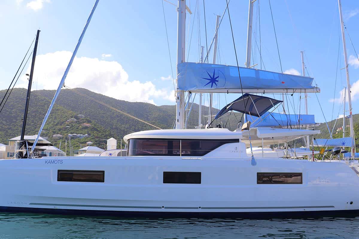 Kamots Bareboat Charter in British Virgin Islands