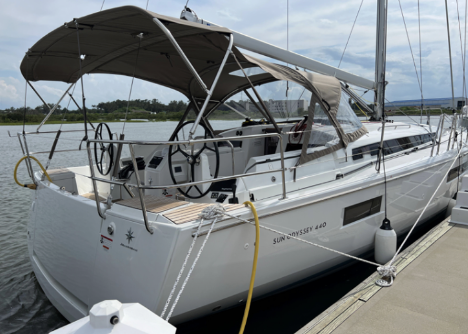 TAINA Bareboat Charter in Puerto Rico