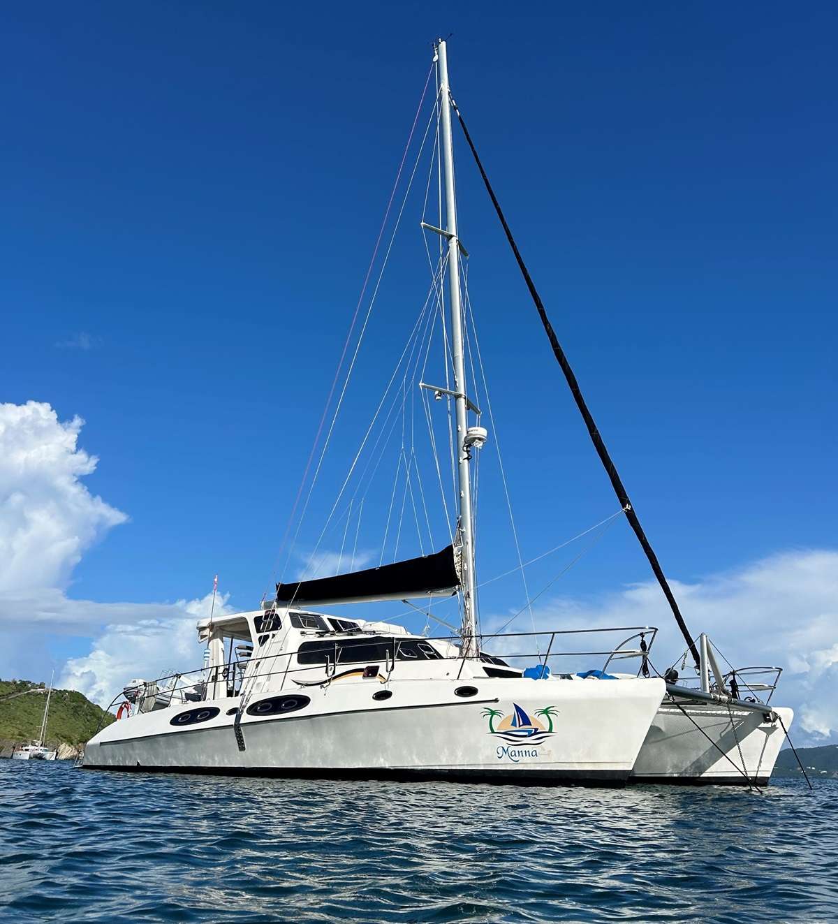 MANNA Crewed Charters in British Virgin Islands