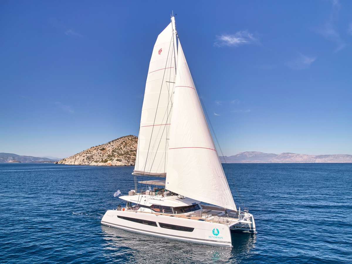 SUNMOON Crewed Charters in Greece