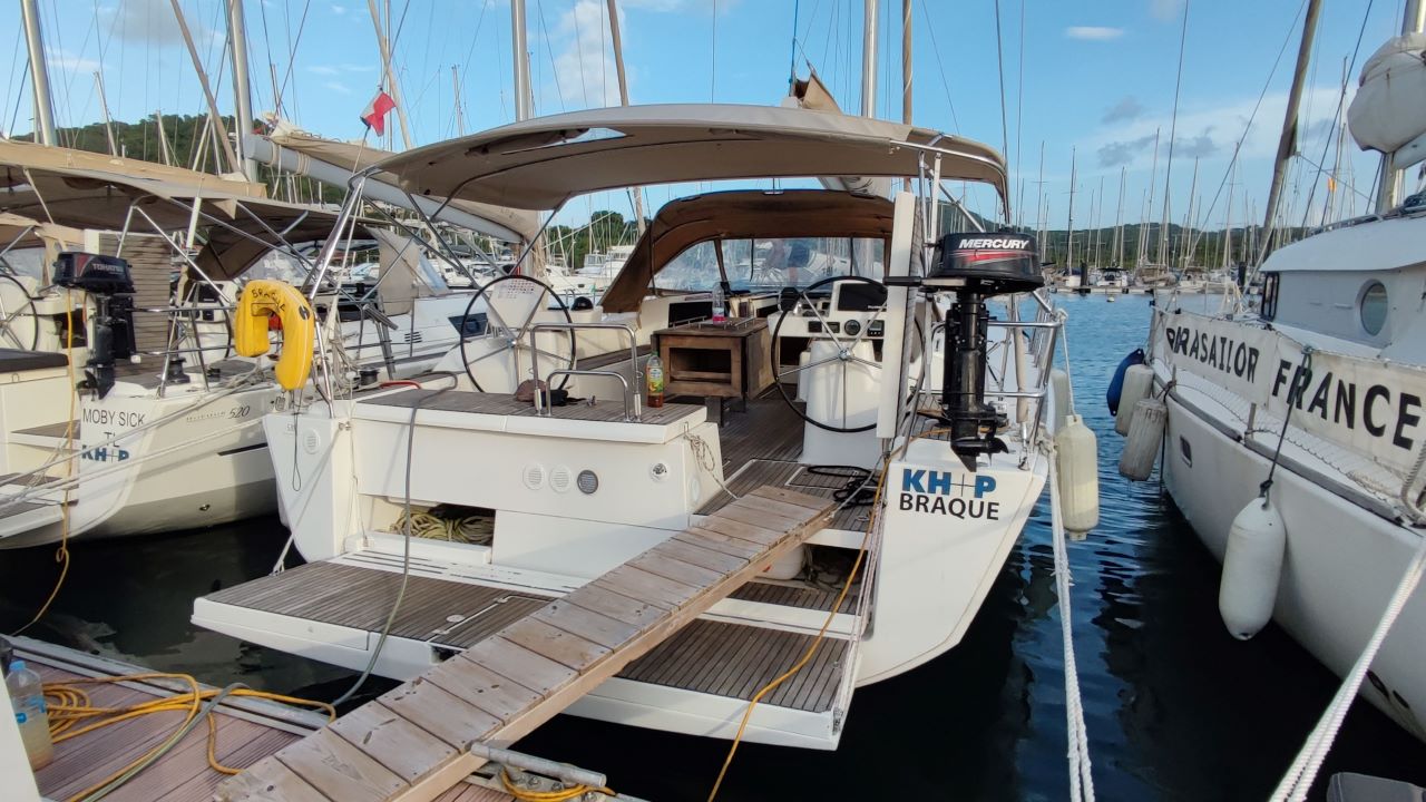 BRAQUE  Bareboat Charter in St. Martin