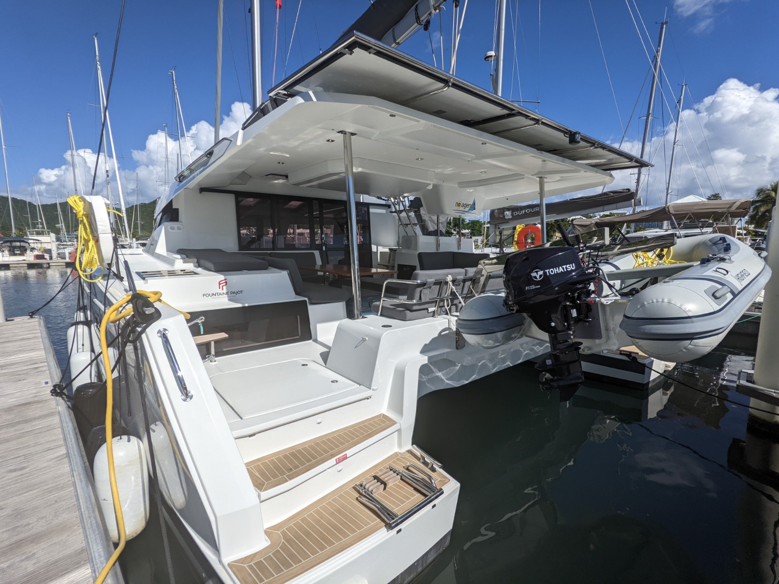 No Agenda Bareboat Charter in New England