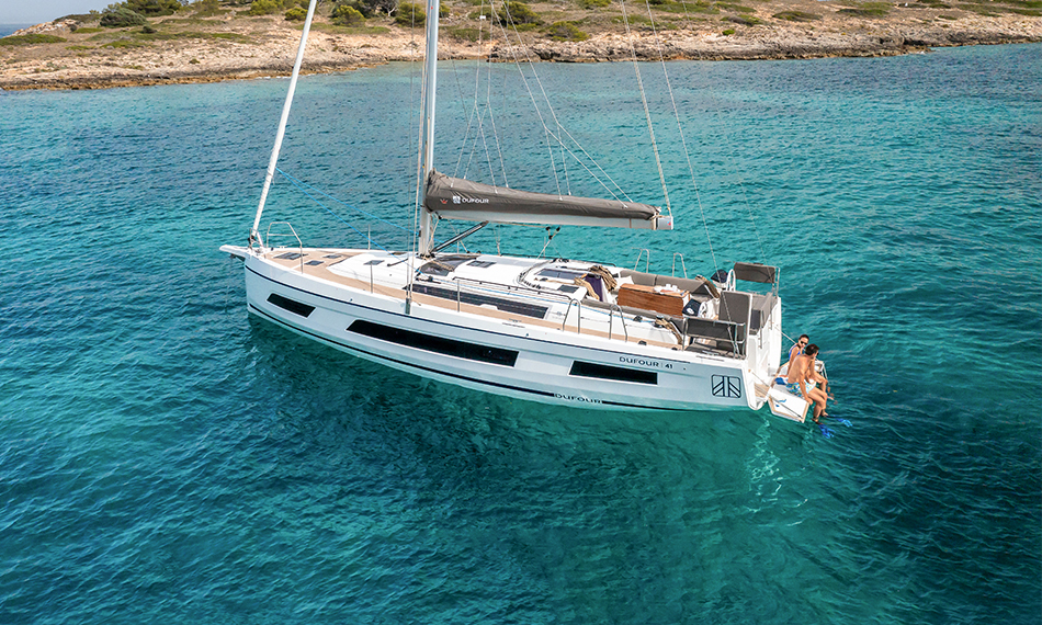 FUGUENMER Bareboat Charter in Antigua