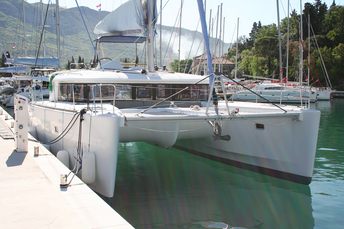 Claudia III  Bareboat Charter in Croatia