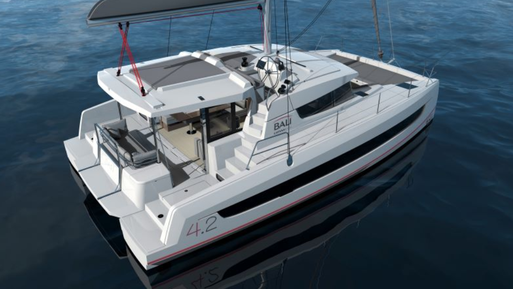 Bali 4.2 - 4 + 1 cab. PRESTIGE Bareboat Charter in France