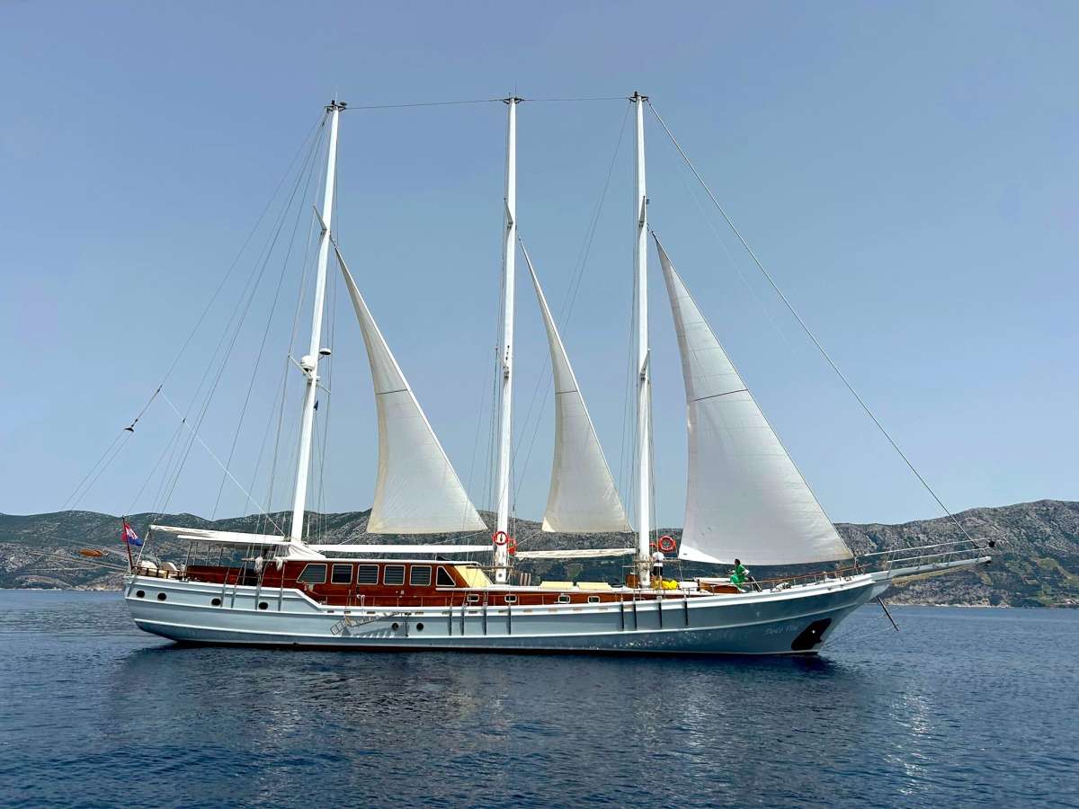 Dolce Vita Superyacht Charters in Croatia