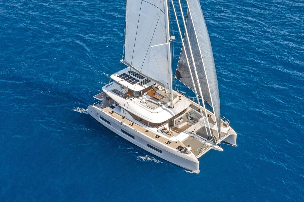 LADY M Crewed Charters in Greece