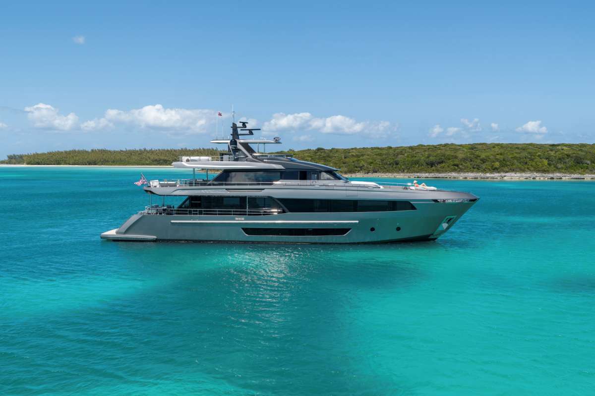 A SALT WEAPON Superyacht Charters in Florida