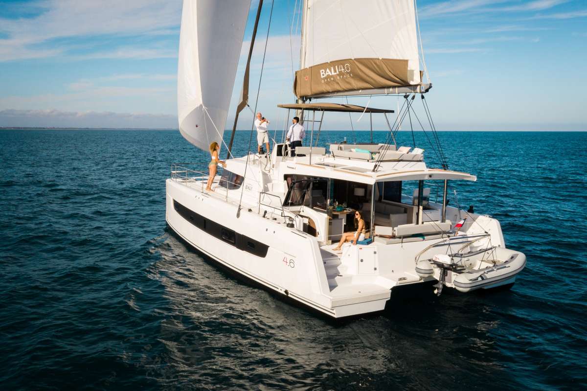 AMAZIGH Crewed Charters in Spain