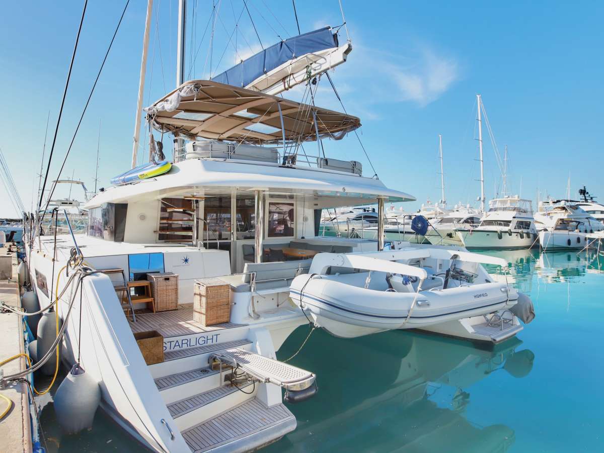 Starlight Crewed Charters in Greece