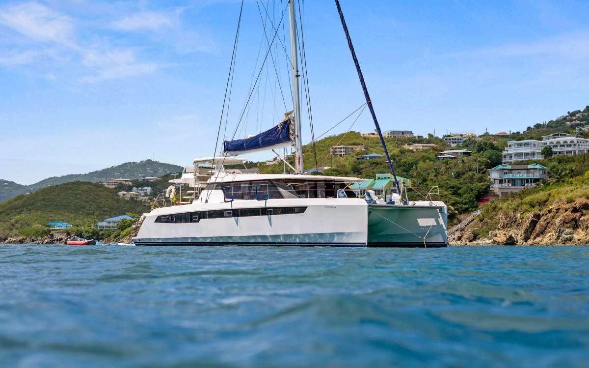 ONE II LOVE Captain Only Charters in British Virgin Islands