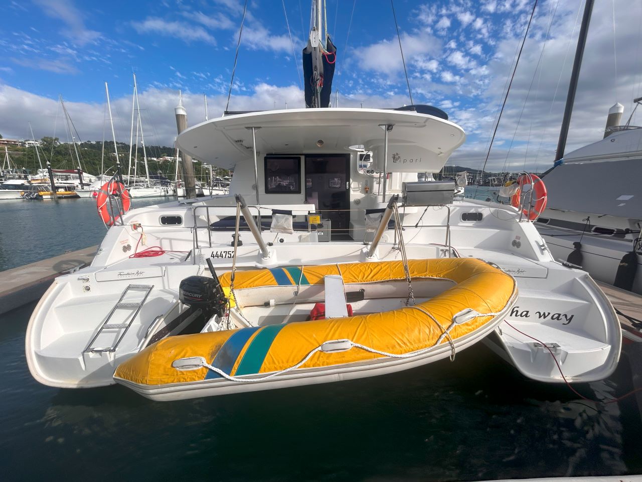 DASHA WAY Bareboat Charter in Australia