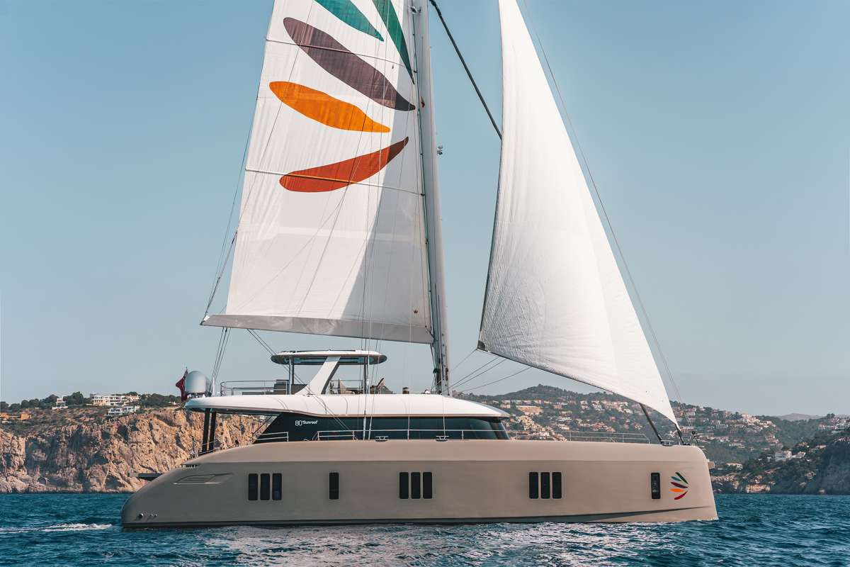 VIVA LA VIDA Crewed Charters in British Virgin Islands