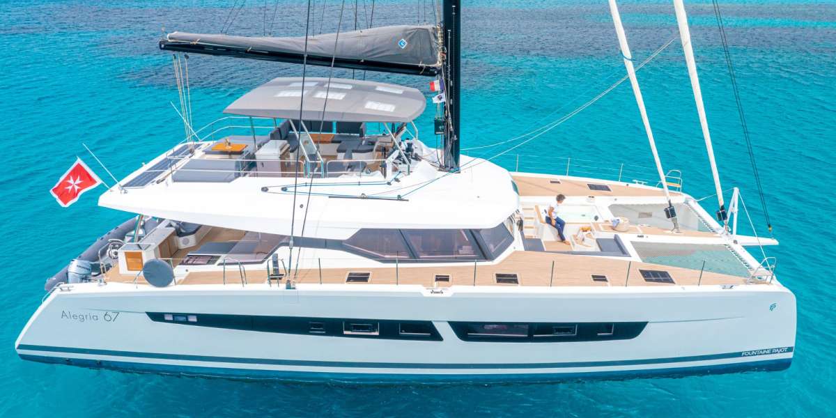 SEMPER FIDELIS Crewed Charters in Grenada