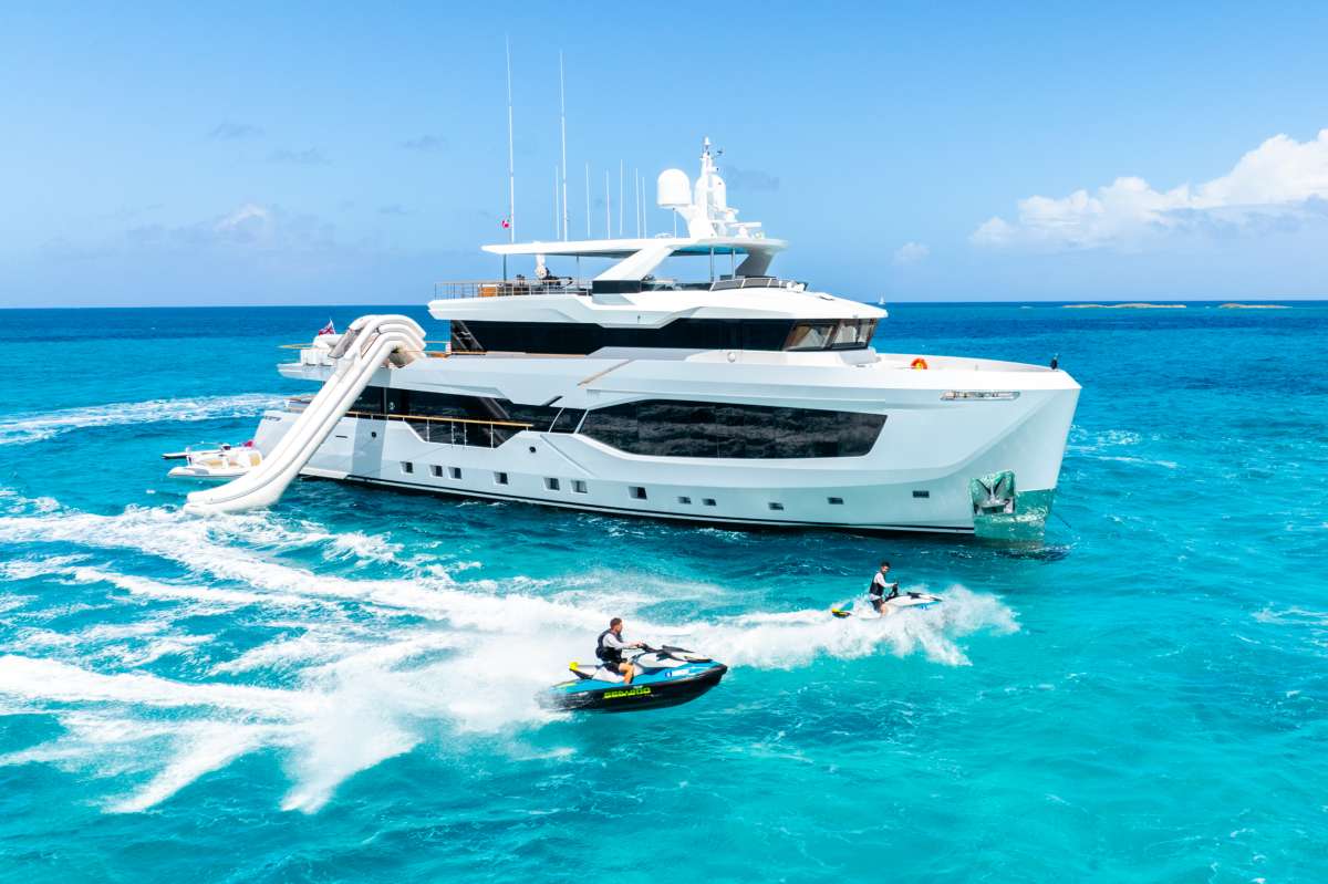 EAU LA LA  Superyacht Charters in Bahamas - Abacos
