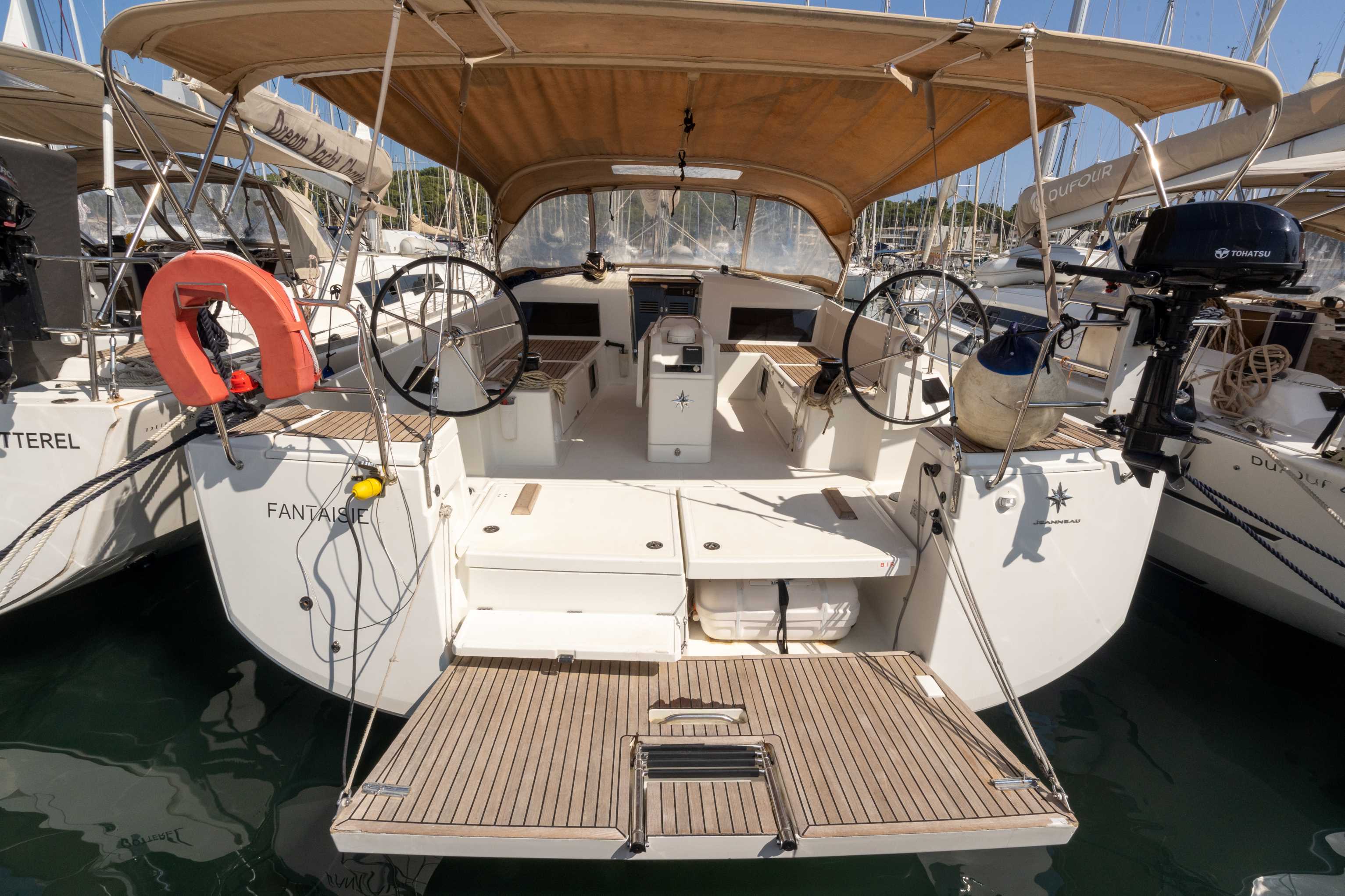 FANTAISIE  Bareboat Charter in France
