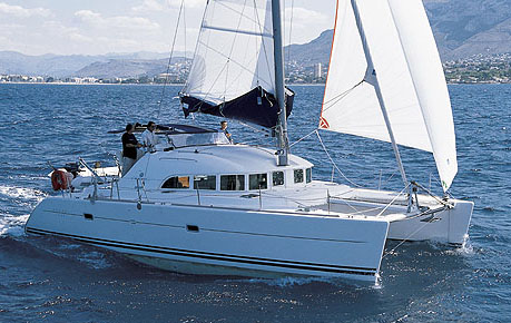 Lagoon 380 - 4 cab. ECONOMY Bareboat Charter in France