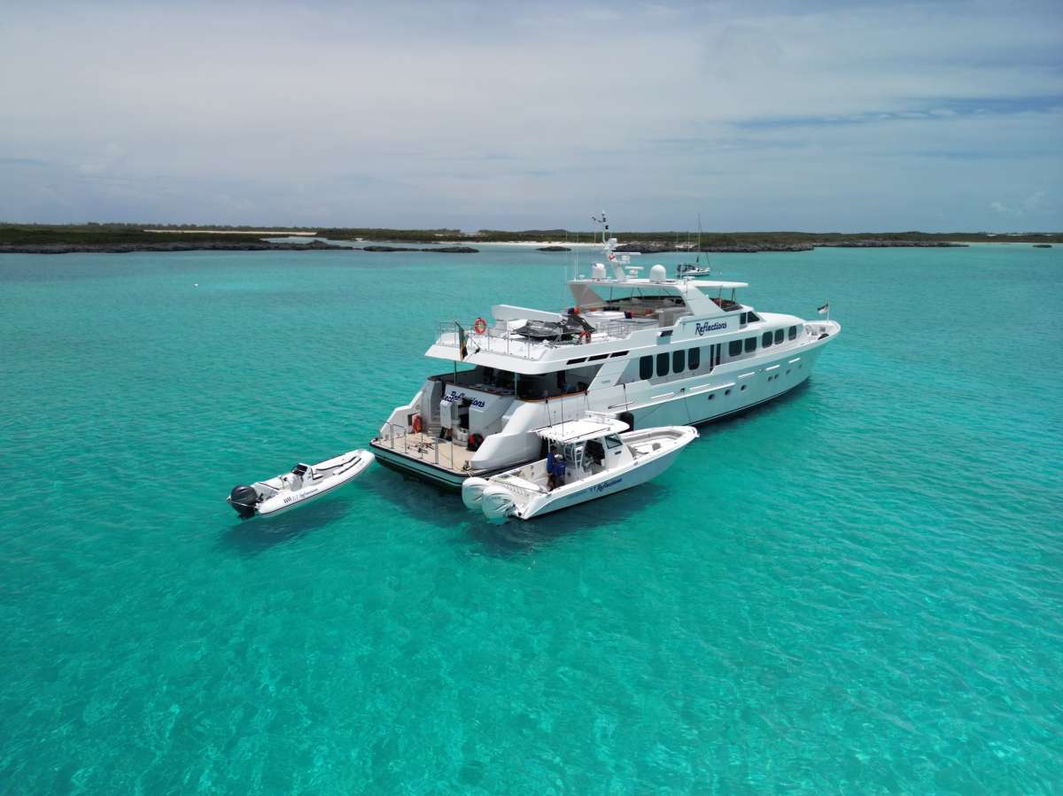 REFLECTIONS Superyacht Charters in Bahamas - Abacos