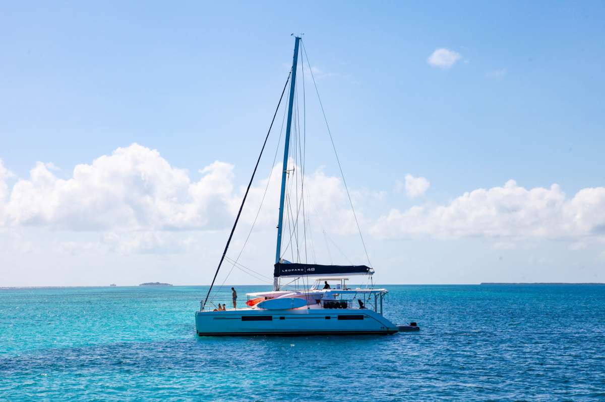 Endless Options Crewed Charters in Belize