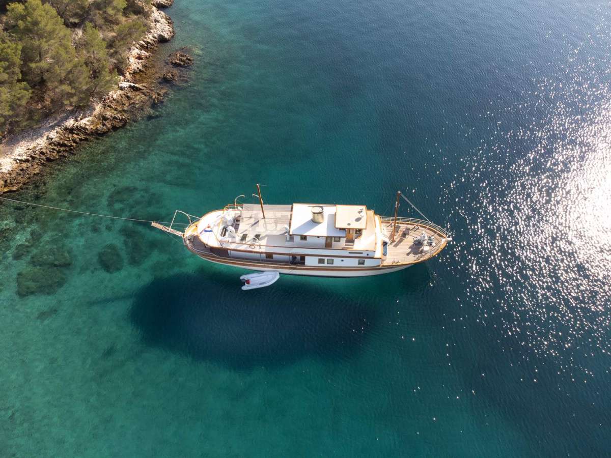 Gallant Superyacht Charters in Croatia