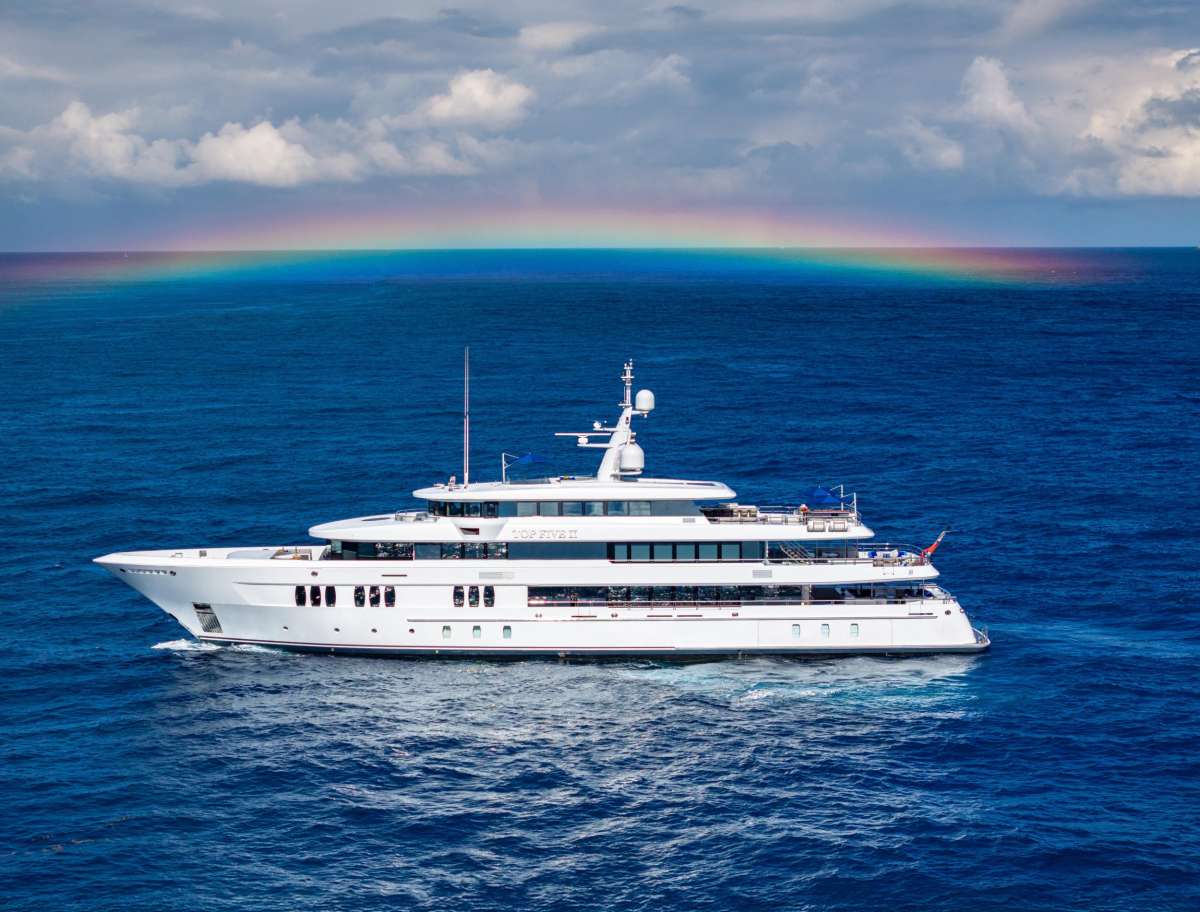 TOP FIVE II Superyacht Charters in Bahamas - Abacos