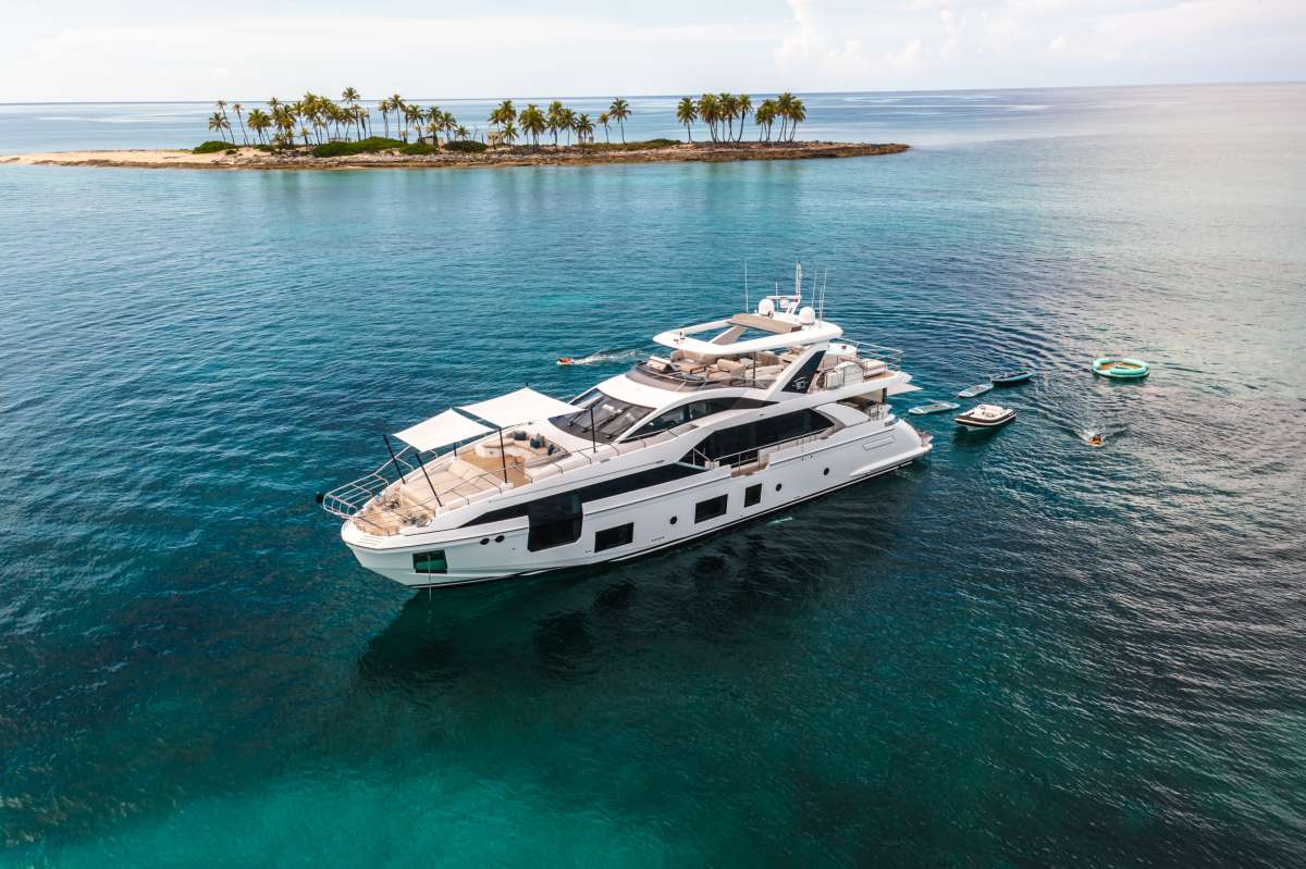 MAREA LA NAUTICA  Crewed Charters in Bahamas - Abacos