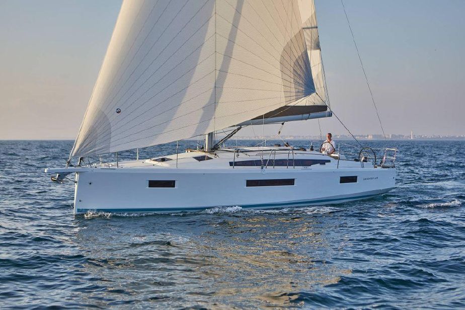 Sun Odyssey 410 - 3 cab. PRESTIGE Bareboat Charter in France