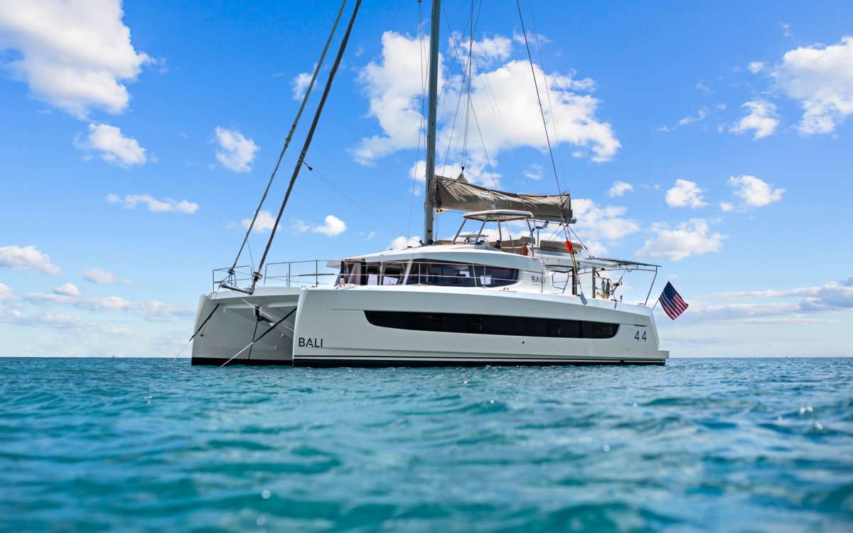 MAH NA MAH NA Crewed Charters in US Virgin Islands
