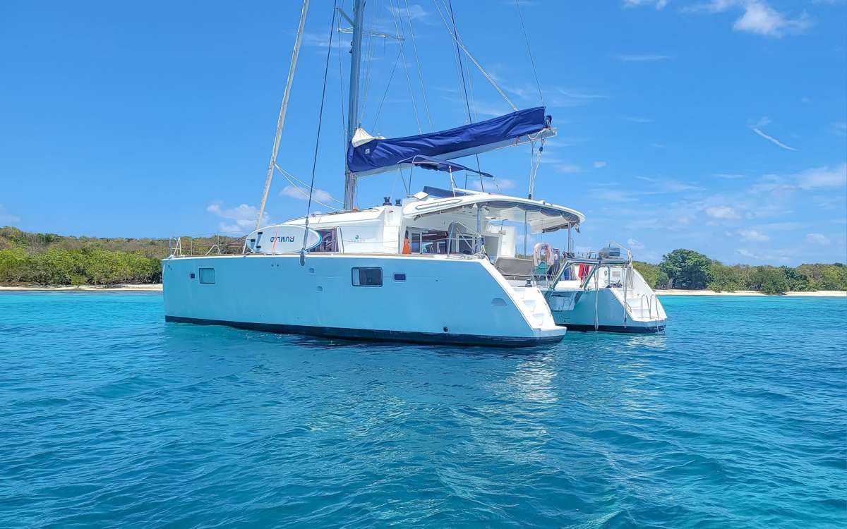 NEON MOON Crewed Charters in British Virgin Islands