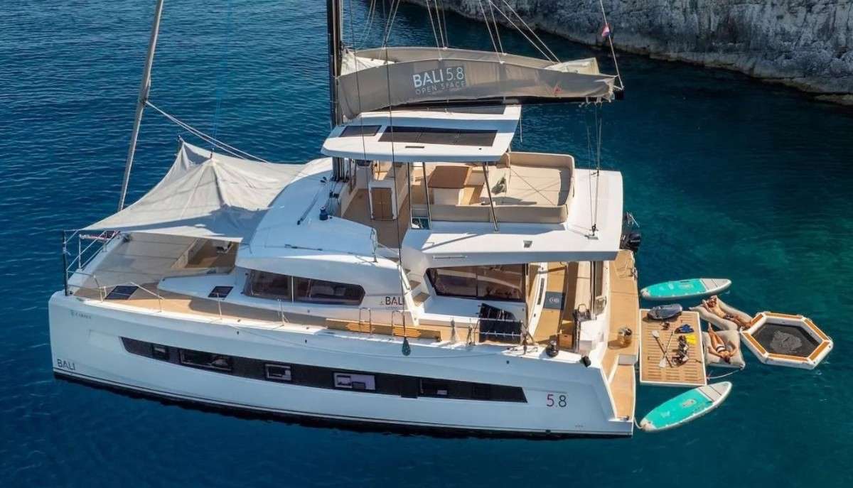 Endeavour Crewed Charters in France